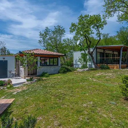 Vita, A Lush Romantic Retreat In A Private Forest Vinež