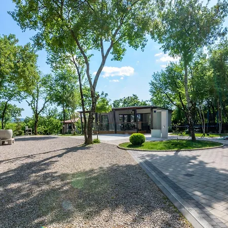 Vita, A Lush Romantic Retreat In A Private Forest * Vinež