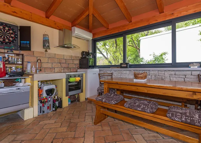 度假居 Vita, A Lush Romantic Retreat In A Private Forest *