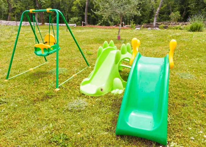 Vita, A Lush Romantic Retreat In A Private Forest *